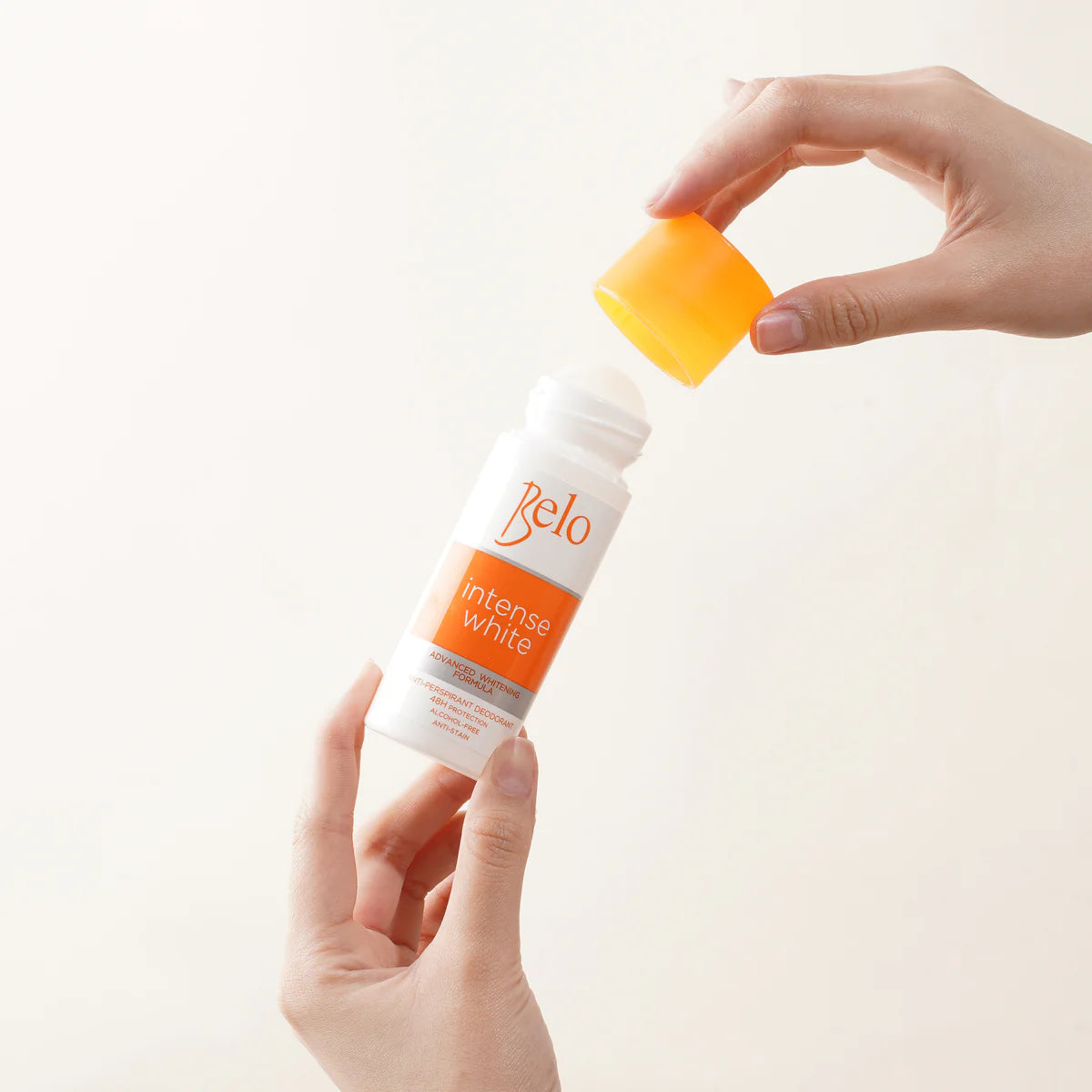 Belo Essentials Intense White Deo
